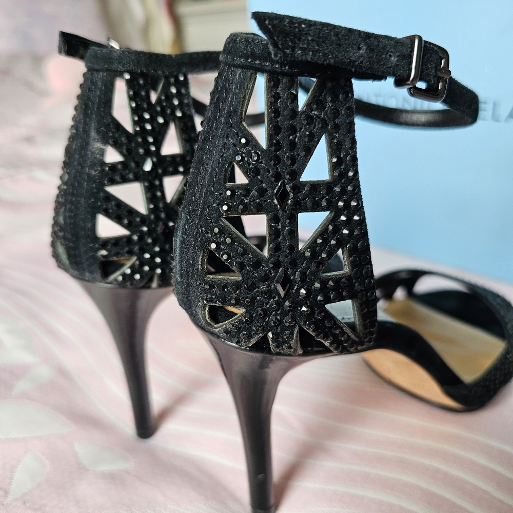 Antonio Melani heels